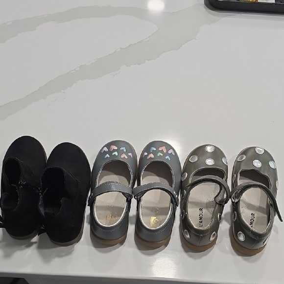 Bundle of Girls Shoes Size 11 - Picture 1 of 14
